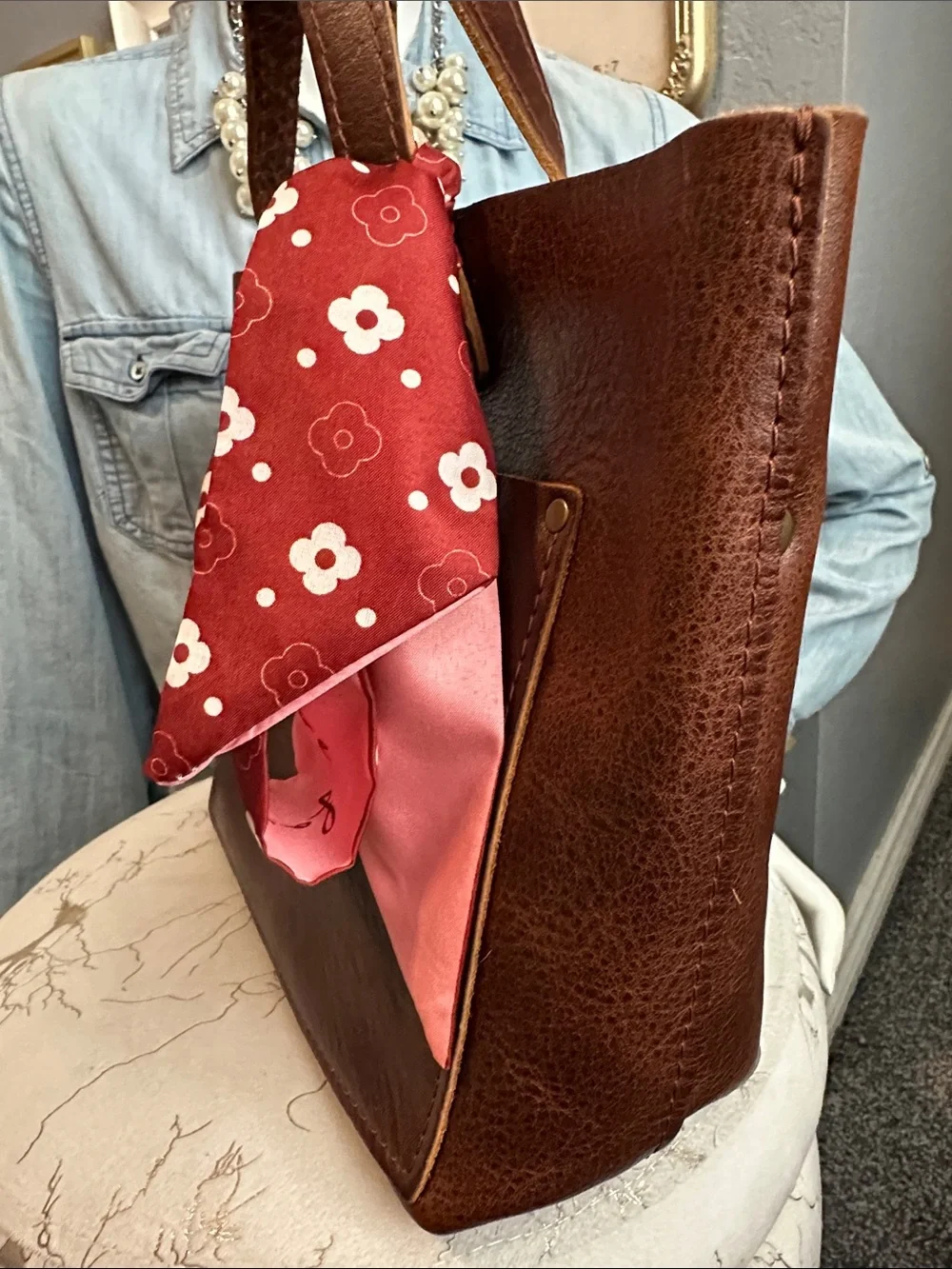 PLG mini crossbody tote Tamarindo or English tan - Picture 6 of 12